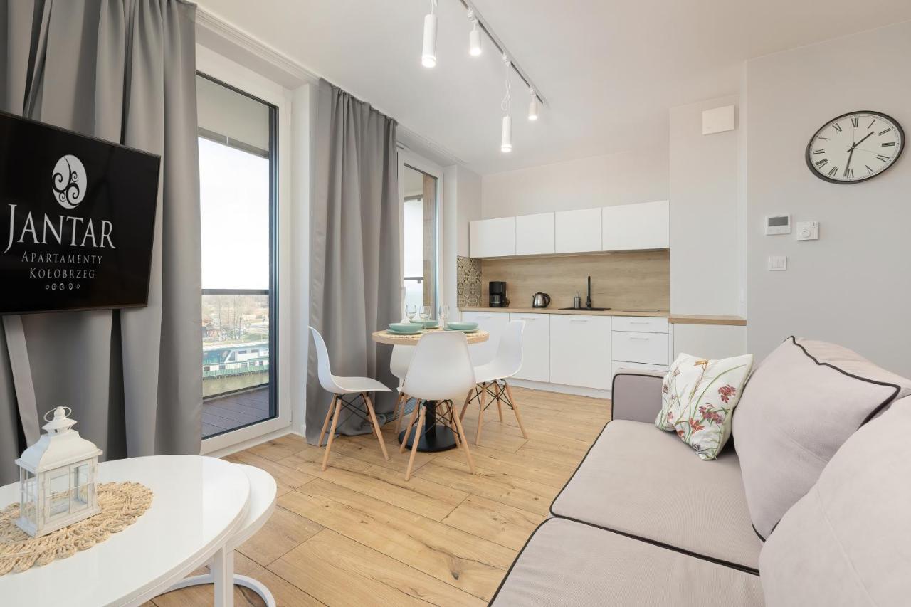Lighthouse Mrzezyno - Jantar Apartamenty Экстерьер фото