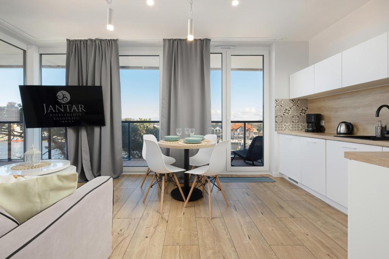 Lighthouse Mrzezyno - Jantar Apartamenty Экстерьер фото