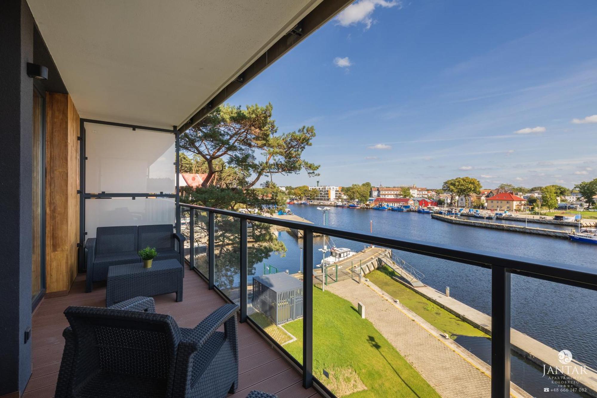 Lighthouse Mrzezyno - Jantar Apartamenty Экстерьер фото
