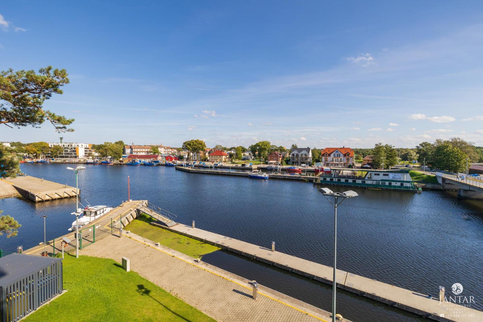 Lighthouse Mrzezyno - Jantar Apartamenty Экстерьер фото